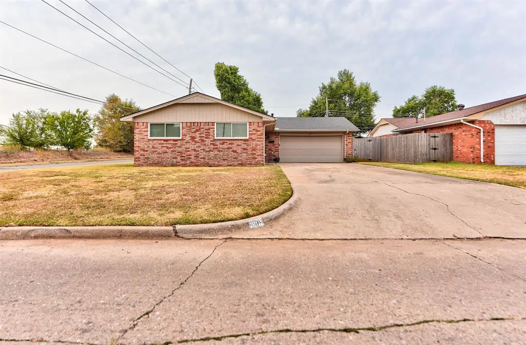 201 Holbrook Drive, El Reno, OK 73036 - #1