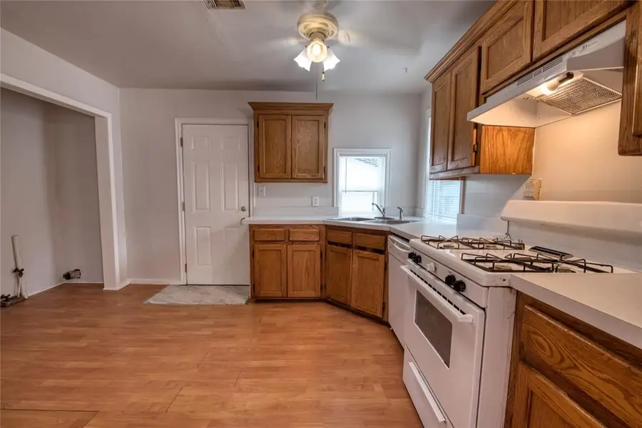 414 Reed Place, Oklahoma City, OK 73110 - #3
