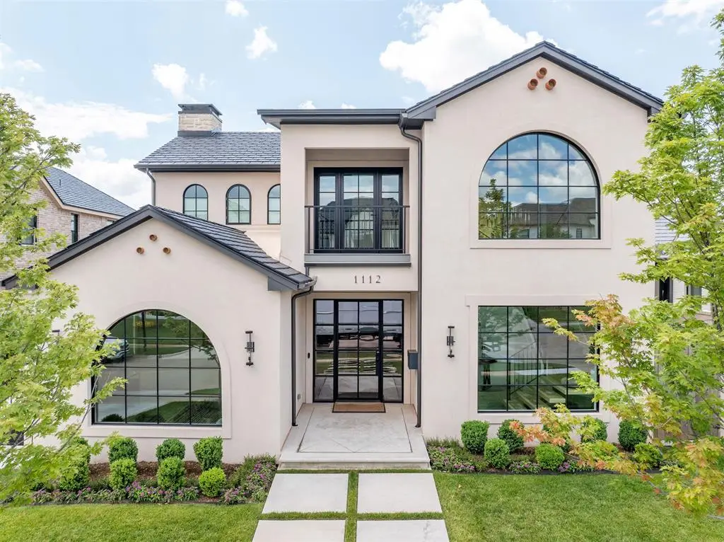 1112 Cumberland Court, Nichols Hills, OK 73116 - #1