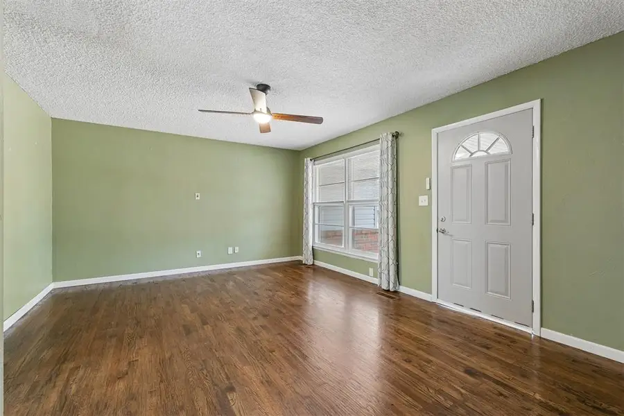 4420 NW 32nd Street, Oklahoma City, OK 73112 - #2