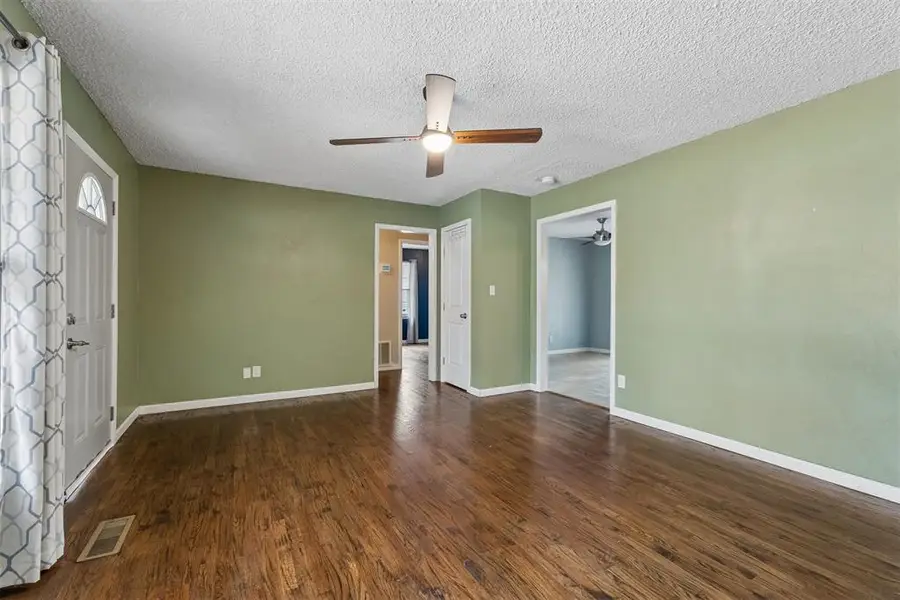 4420 NW 32nd Street, Oklahoma City, OK 73112 - #3