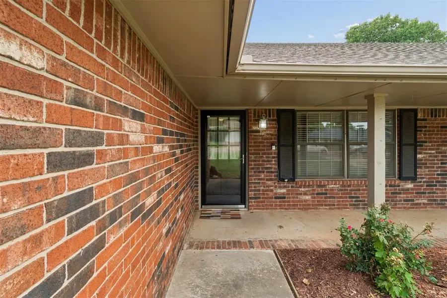 2013 Bella Vista Drive, Edmond, OK 73013 - #3