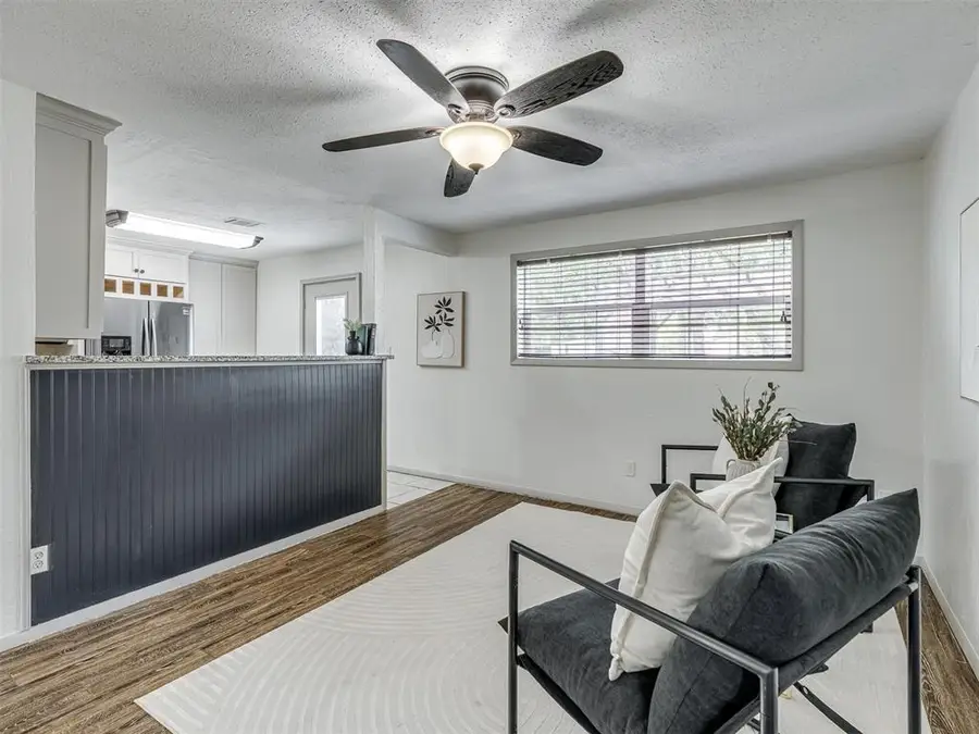 105 Woods Avenue, Moore, OK 73160 - #2