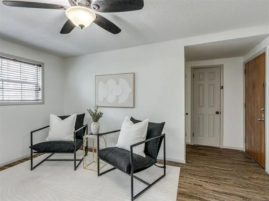 105 Woods Avenue, Moore, OK 73160 - #3