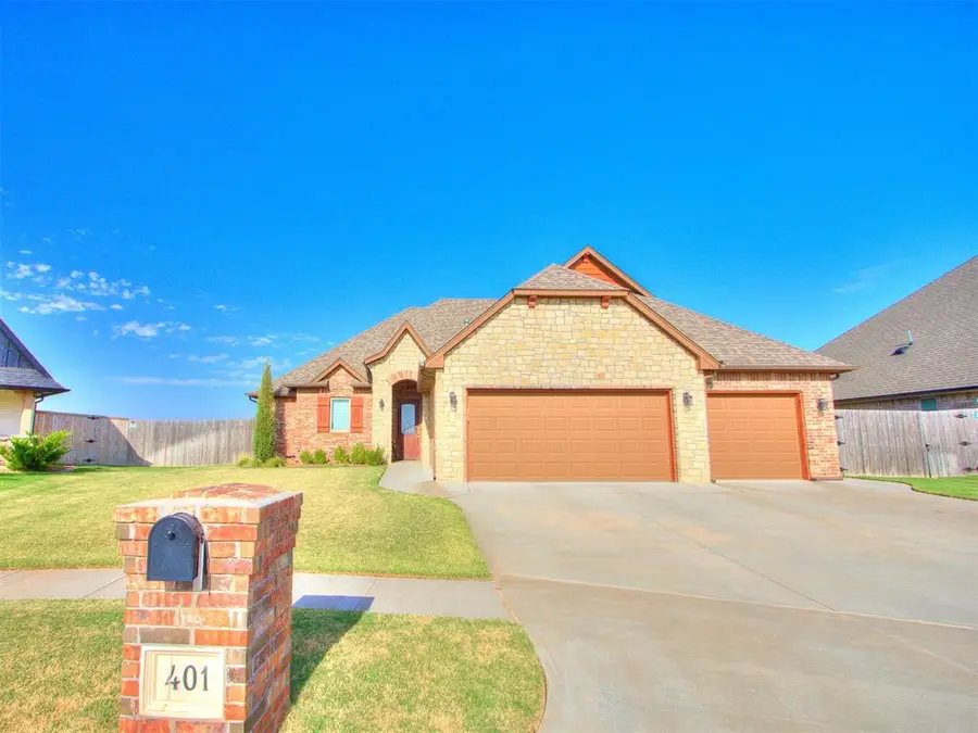 401 Carlow Way, Yukon, OK 73099 - #2
