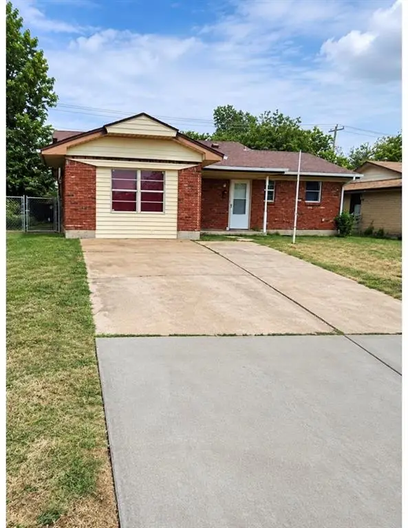 1334 N Nail Parkway, Moore, OK 73160