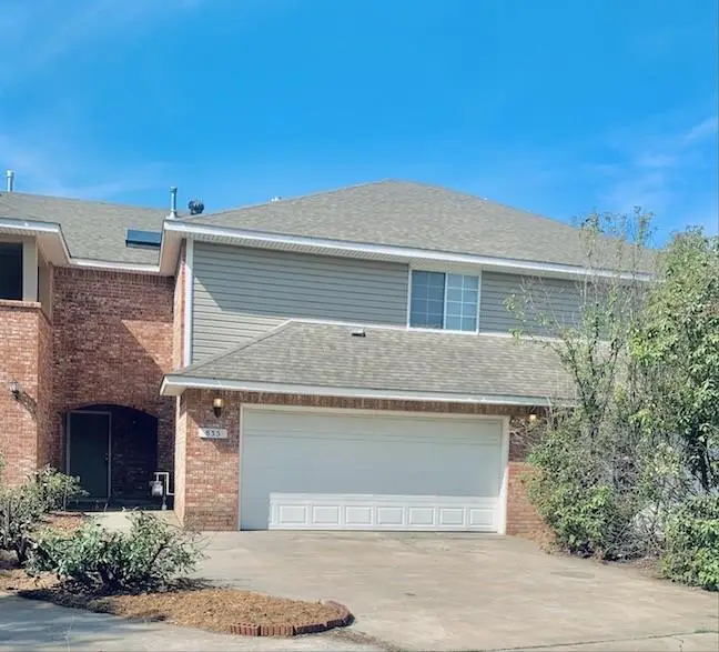 835 Rambling Oaks Drive, Norman, OK 73072 - #1