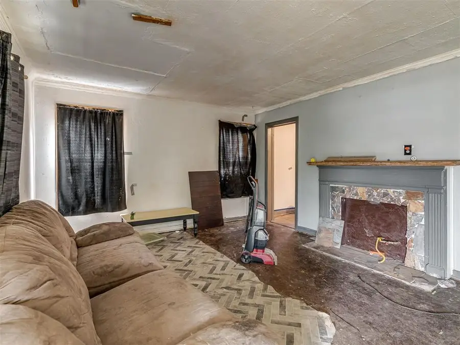 300 N Base Avenue, Norman, OK 73069 - #3