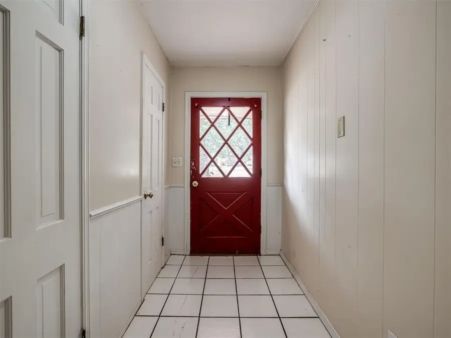 3101 Parklawn Drive, Oklahoma City, OK 73110 - #3