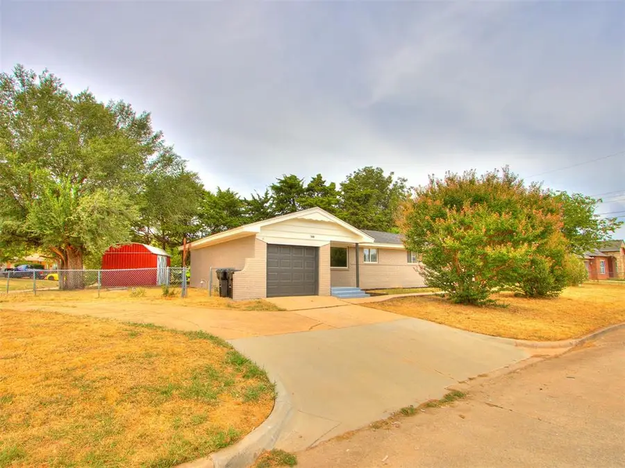 700 Butler Street, Moore, OK 73160 - #2