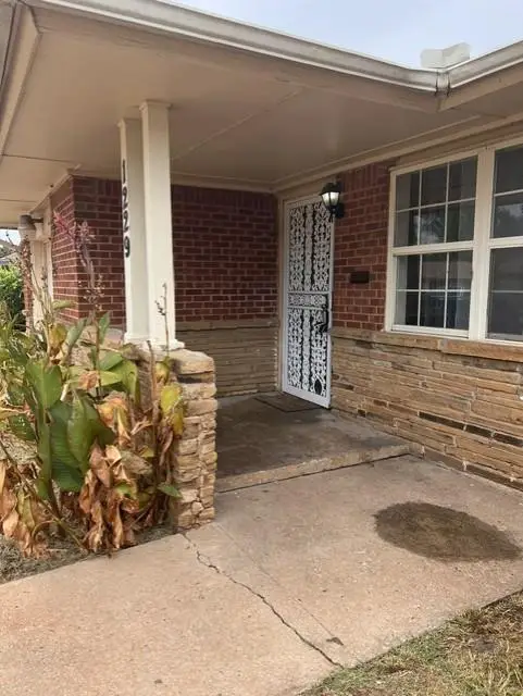 1229 NE 44th Street, Oklahoma City, OK 73111 - #2