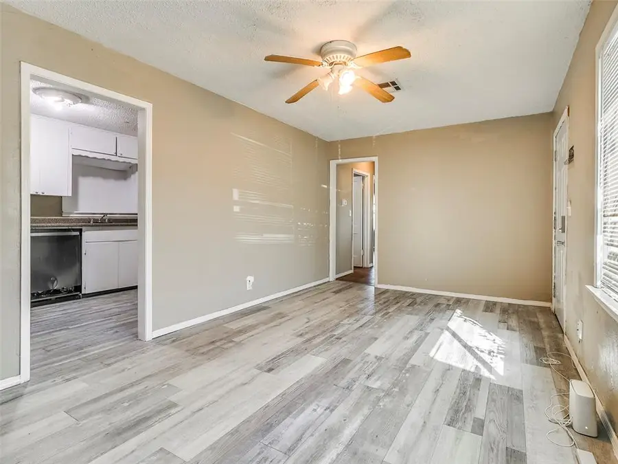 407 E Elm Street, Oklahoma City, OK 73110 - #3