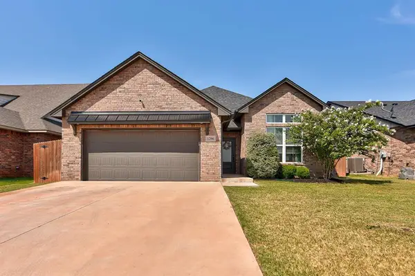 1206 La Vista Lane, Kingfisher, OK 73750