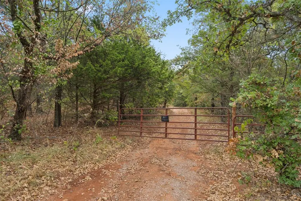 11009 E Bentwood Road, Norman, OK 73026 - #1