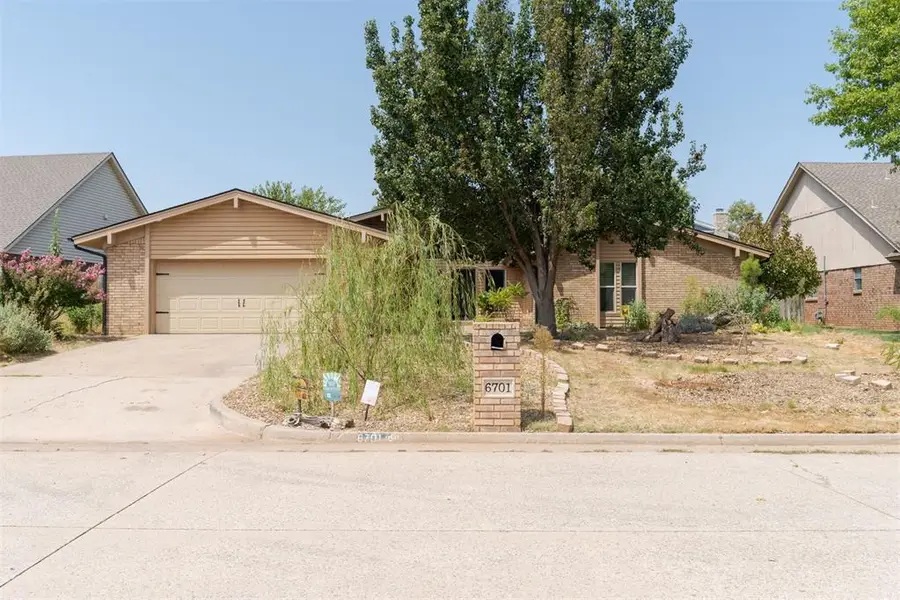 6701 Newman Drive, Oklahoma City, OK 73162 - #2