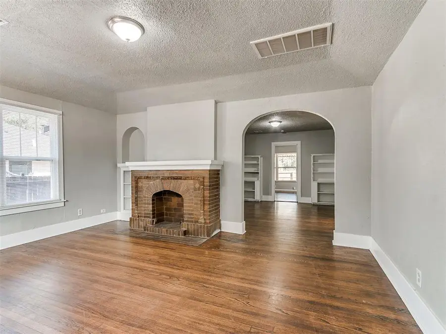 1527 NW 43rd Street, Oklahoma City, OK 73118 - #2