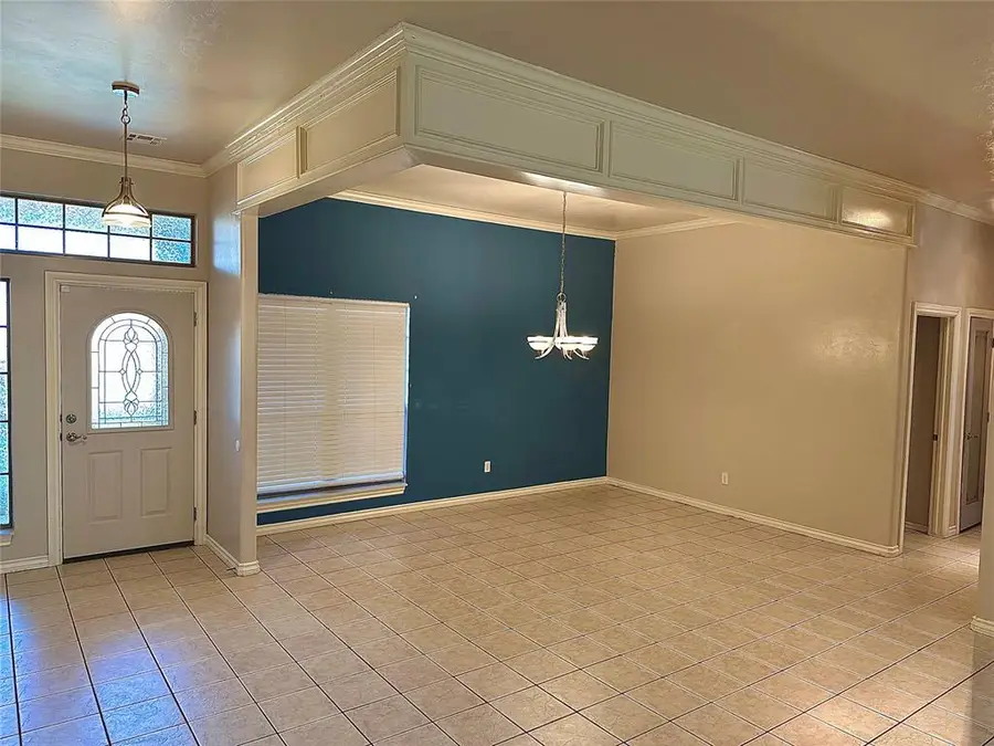 13801 Robinson Court, Oklahoma City, OK 73170 - #3