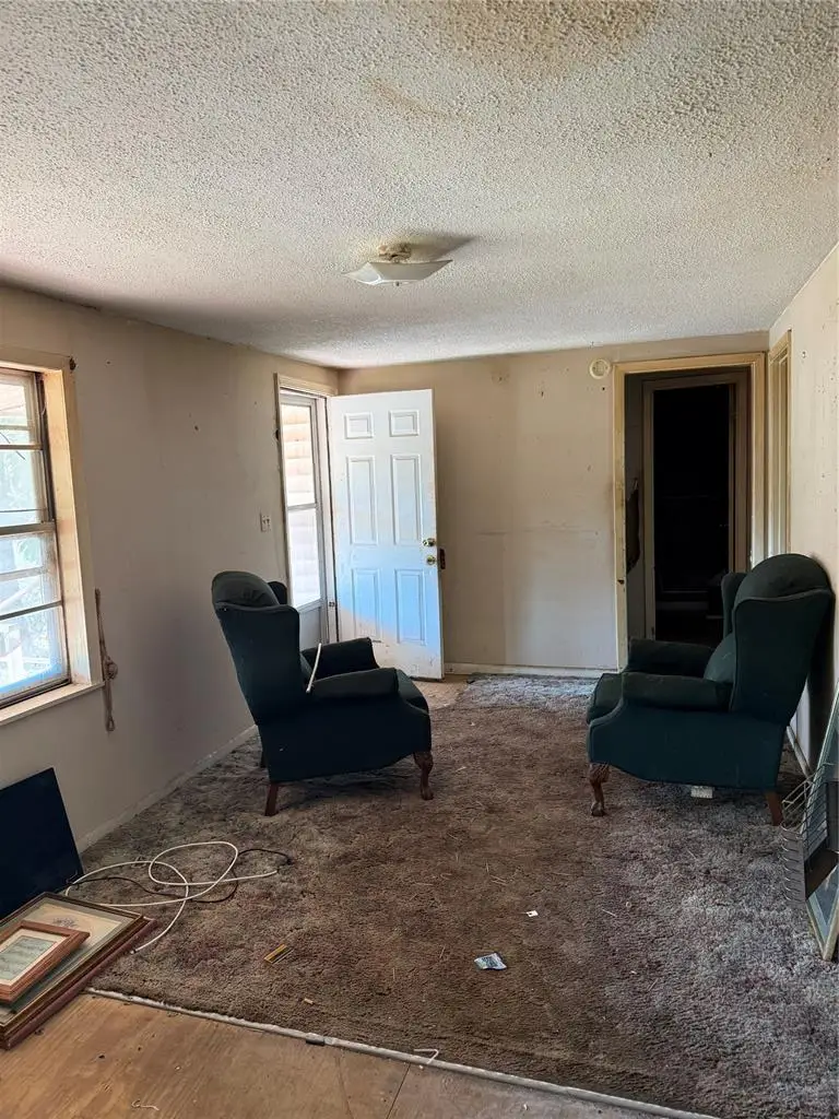 2 SW Howard Avenue, Idabel, OK 74745 - #2