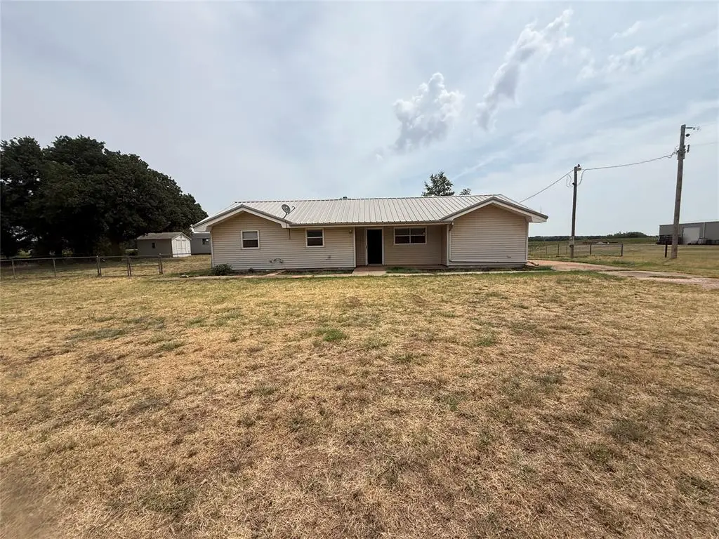 14643 N 2950 Road, Dover, OK 73734 - #1