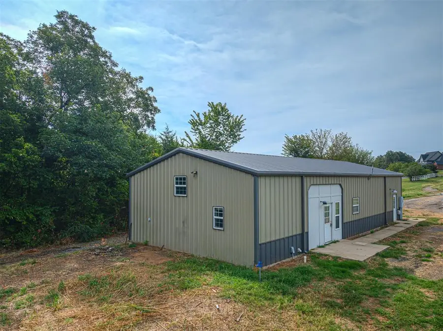 15705 Grant Road, Shawnee, OK 74801 - #3