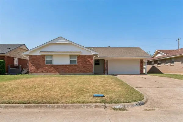 920 W Silver Meadow Drive, Midwest City, OK 73110
