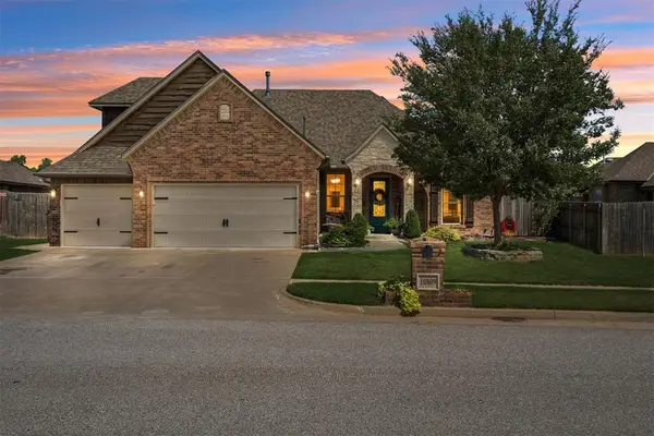 10809 SW 20th Street, Yukon, OK 73099