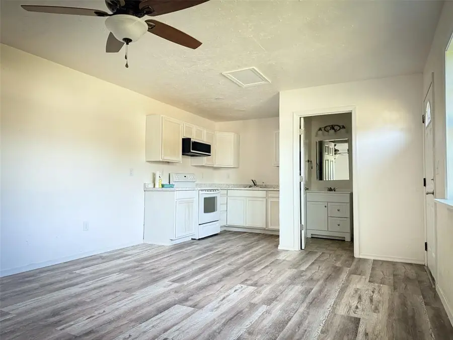 208 Bennett Boulevard, Chandler, OK 74834 - #3