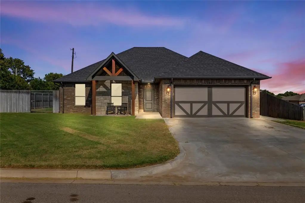 2812 Landrun, Weatherford, OK 73096 - #1