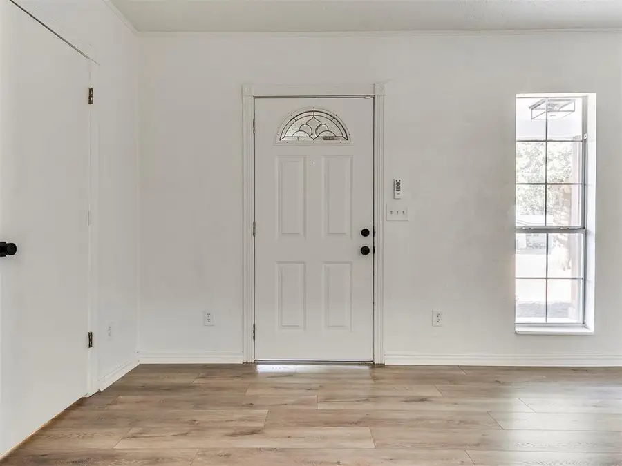 514 NW 94th Street, Oklahoma City, OK 73114 - #3