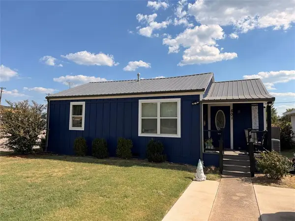 801 W College Avenue, Seminole, OK 74868