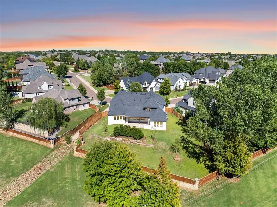 2208 Old Creek Road, Edmond, OK 73034 - #2