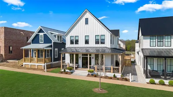 64 N Center Lane, Carlton Landing, OK 74432