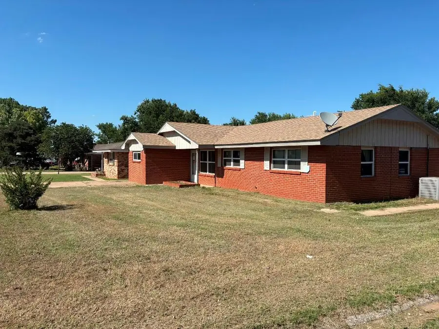 1442 22nd Street, Woodward, OK 73801 - #2