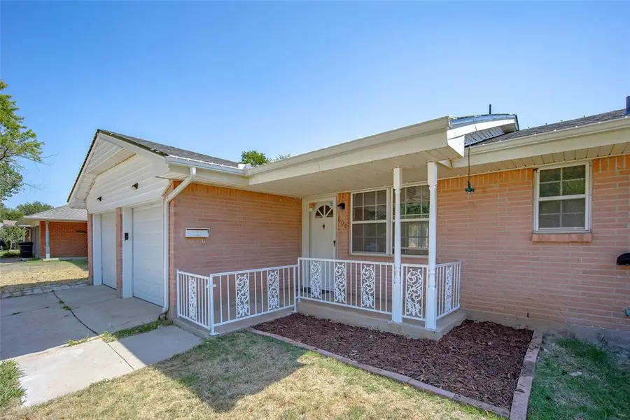 600 Leslie Drive, Del City, OK 73115 - #3