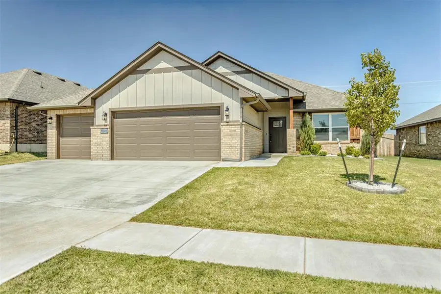12009 NW 121st Circle, Yukon, OK 73099 - #2