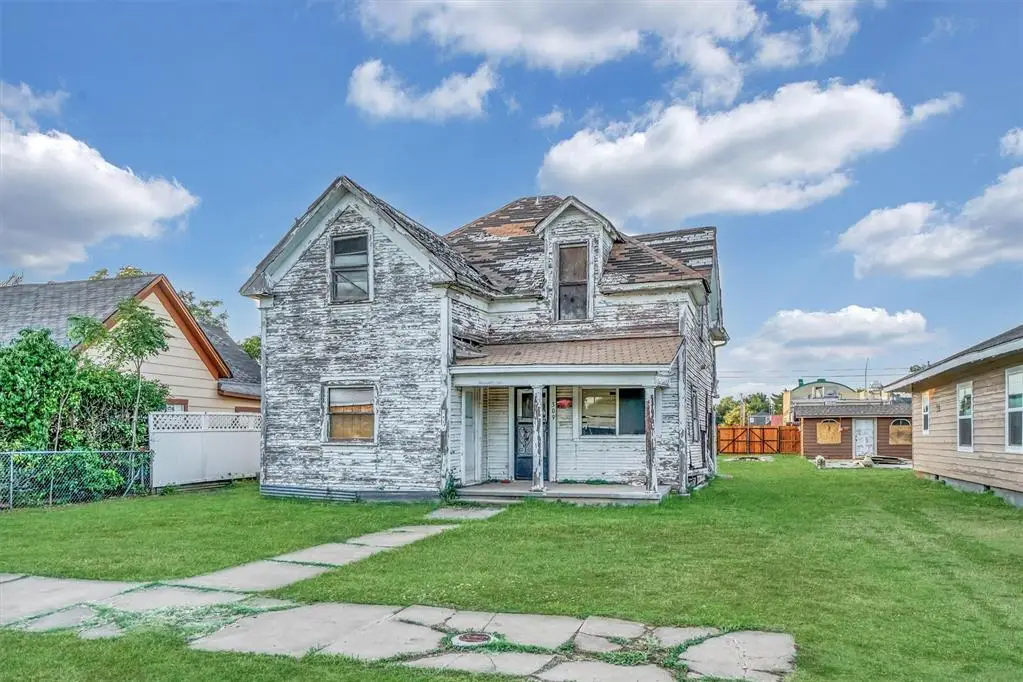 309 E Walnut Street, Altus, OK 73521 - #1