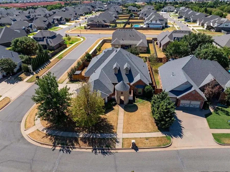 5700 NW 160th Street, Edmond, OK 73013 - #3