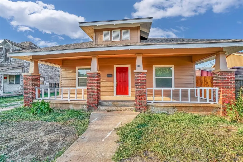 311 E Walnut Street, Altus, OK 73521 - #1