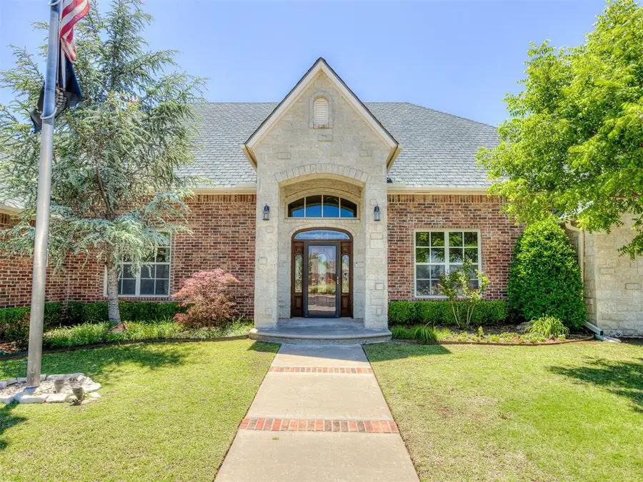 12325 Carriage Way, Oklahoma City, OK 73142 - #2