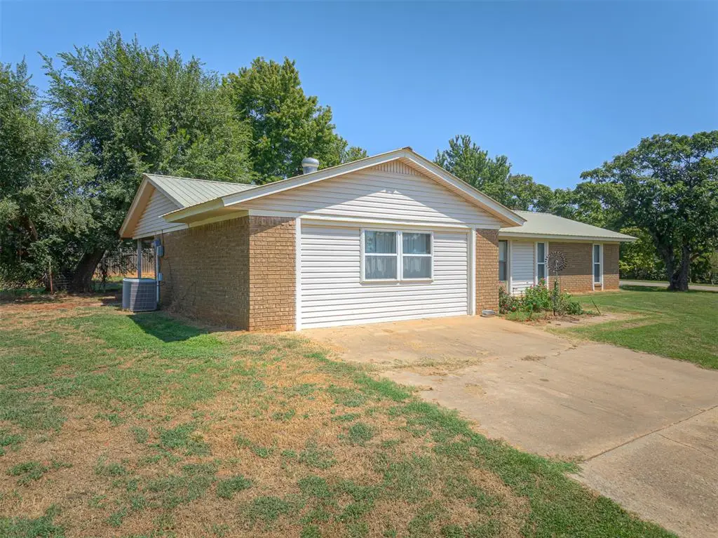 116 S Cimarron Drive, Perkins, OK 74059 - #1
