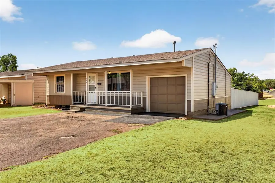 179 Herring Drive, Elk City, OK 73644 - #3