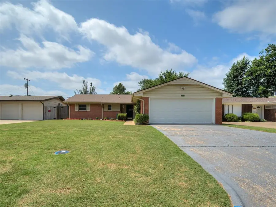 7608 NW 25th Street, Bethany, OK 73008 - #2