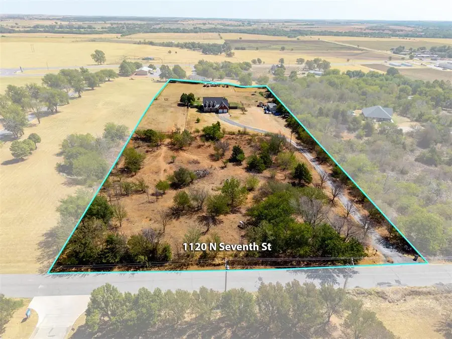1120 N 7th Street, Fort Cobb, OK 73038 - #2