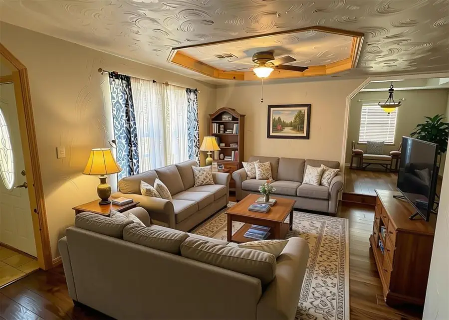 120 Thornton Lane, Elk City, OK 73644 - #3