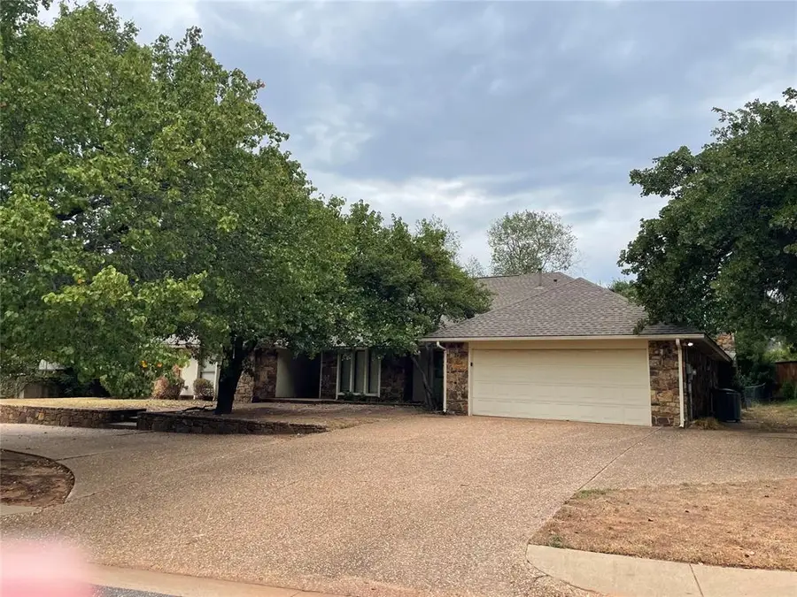 1408 Nighthawk Drive, Edmond, OK 73034 - #2