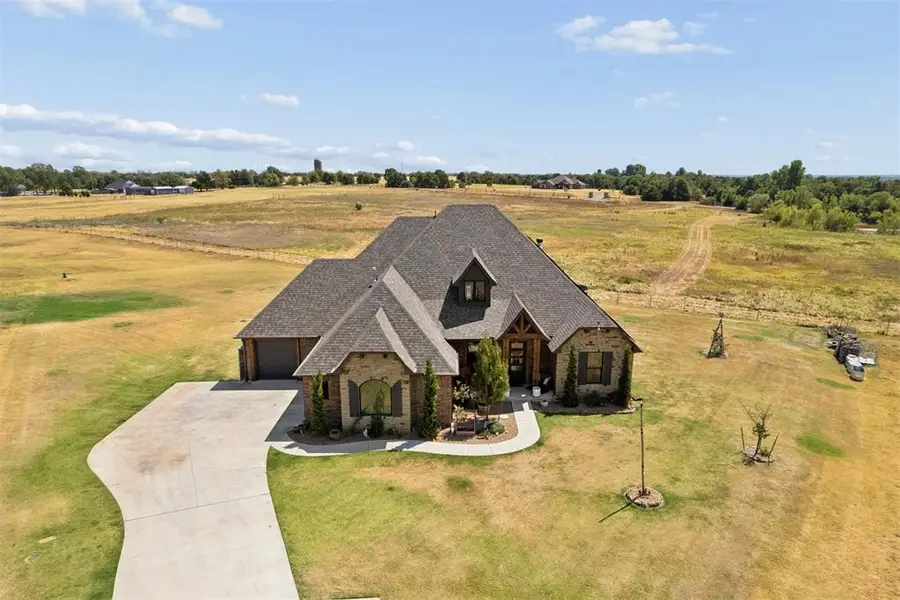 1320 Collis Court, Newcastle, OK 73065 - #2
