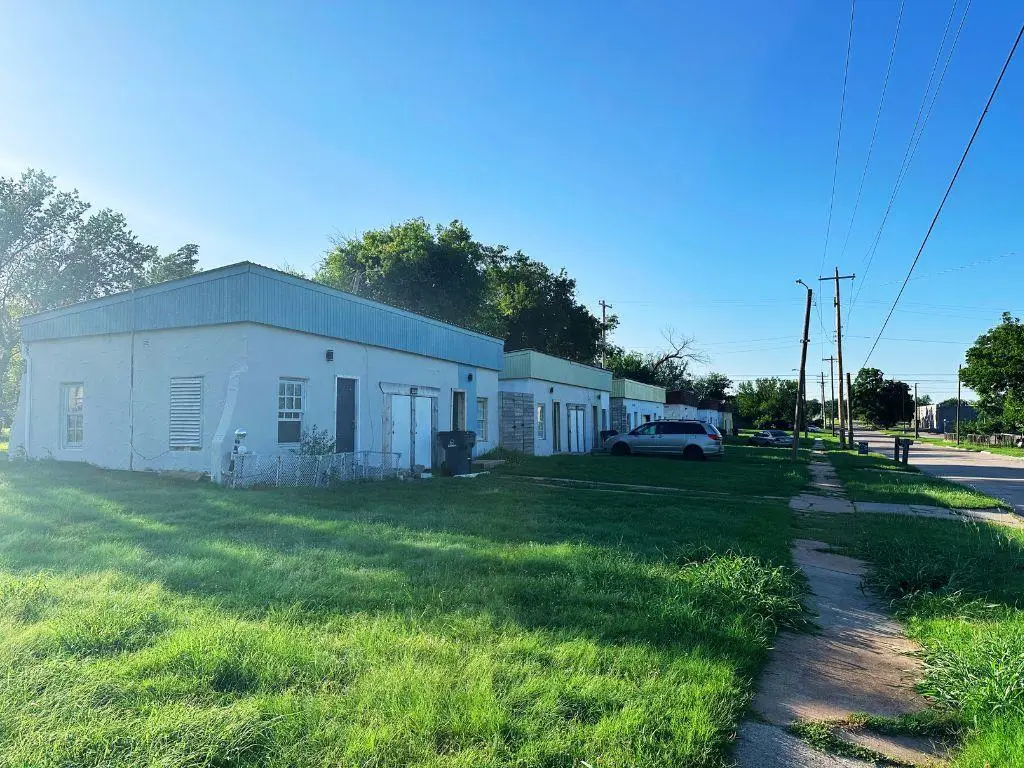 402 NW 3rd Street, Lawton, OK 73507 - #1