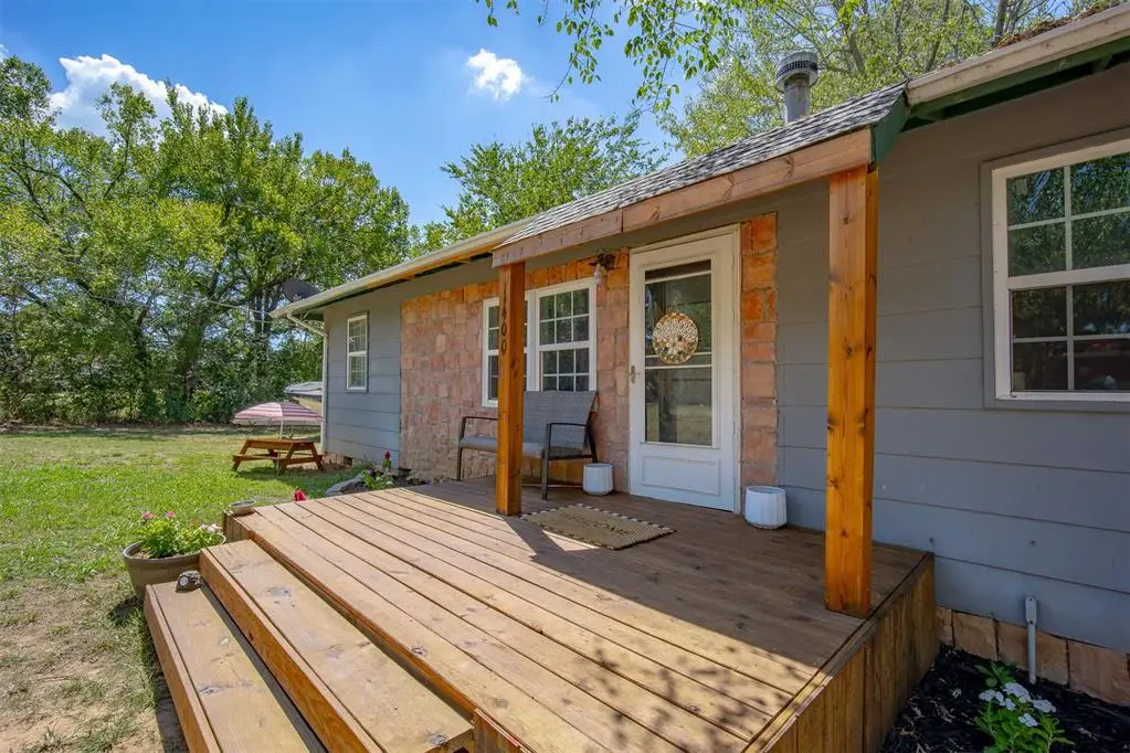 1400 Crestwood Road, Harrah, OK 73045 - #1