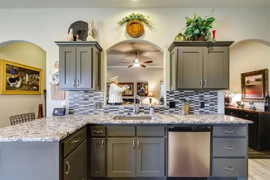 5309 Miranda Drive, Edmond, OK 73025 - #2