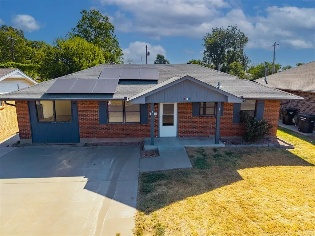 242 S Janeway Avenue, Moore, OK 73160 - #1